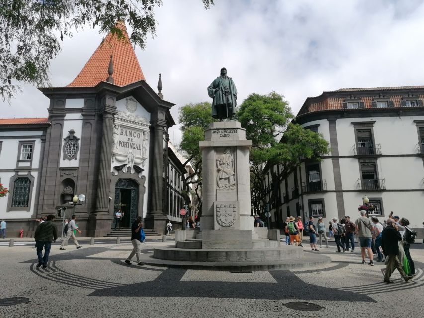 Funchal: Private Guided Tour of Historic Center by Tuk Tuk - The guide makes the difference
