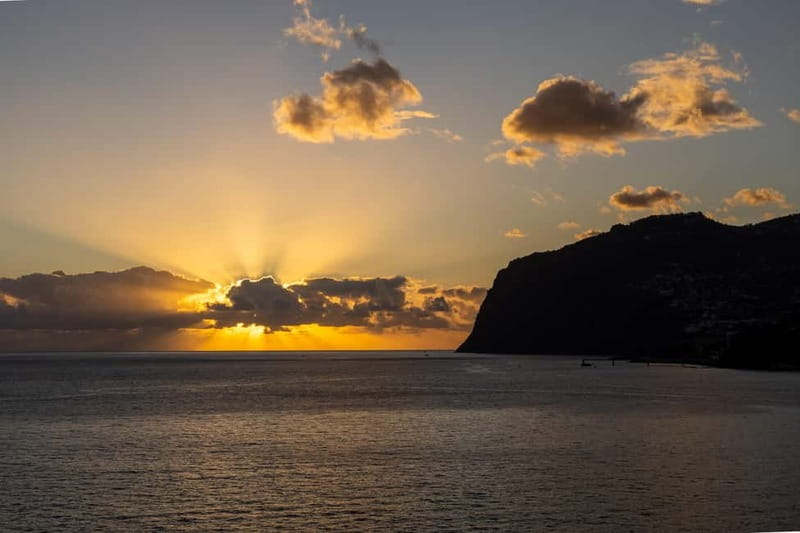 Funchal: Tuk Tuk Tour to the Most Breathtaking Viewpoints - Why a tuk tuk works well in steep Funchal