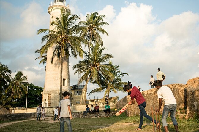 Galle City Sightseeing Tour by Tuk Tuk - Spice gardens and the commercial side of the tour