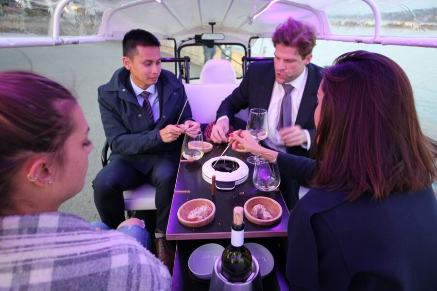 Geneva: tour with fondue and wine in TukTuk - Meeting at Place de Neuve beside the Grand Théâtre