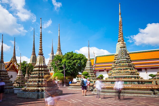 Grand Palace, Wat Pho and Wat Arun by Tuk Tuk - Wat Pho and the 46-meter reclining Buddha