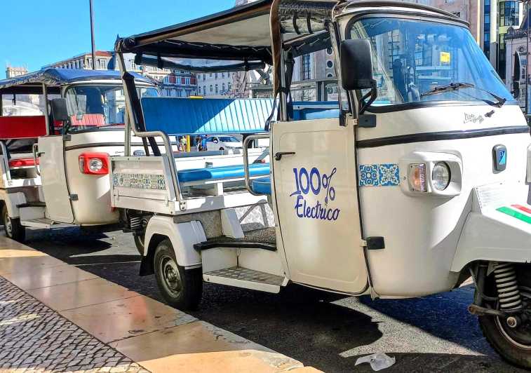 Guided Electric Piaggio Tuk-Tuk Tour of Historic Lisbon - Why a small electric Piaggio works well in Lisbon