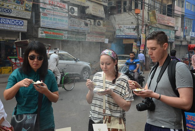Half-Day Food Tour with Cycle Rickshaw ride to Masterji Kee Haveli - What the $53.09 price really buys you