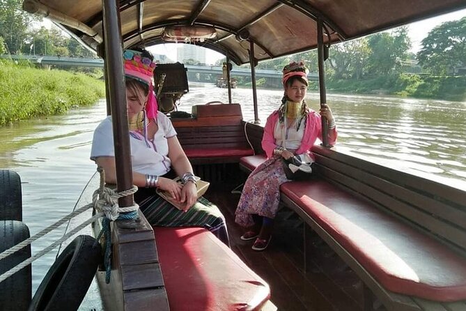 Half Day Private Chiang Mai Trishaw Ride and Mae Ping River Cruise - Tha Phae Gate and Photo Time