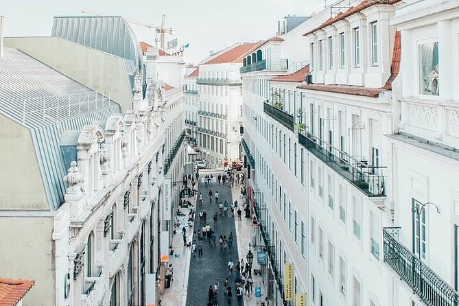 Half-Day Private Lisbon Tour by Tuk Tuk - What private transportation adds to the experience