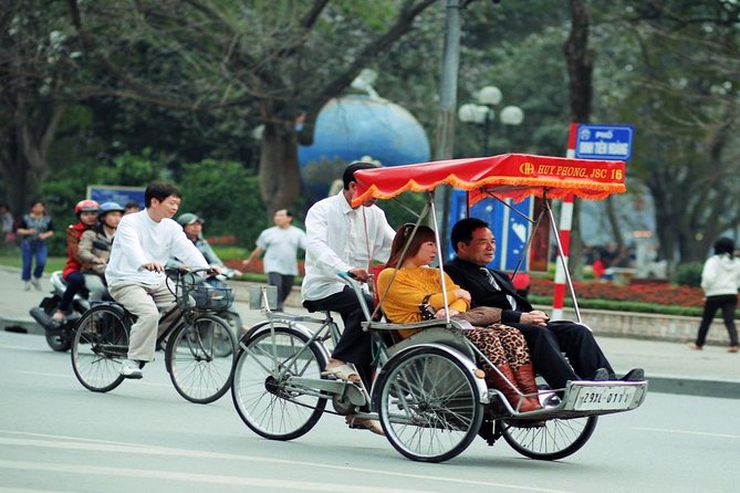 Hanoi Cyclo Ride and Water Puppet Show - Starting at the Ho Chi Minh Mausoleum