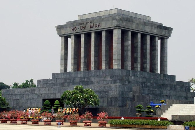 Hanoi Cyclo Ride and Water Puppet Show - Two hours at the Vietnam Museum of Ethnology