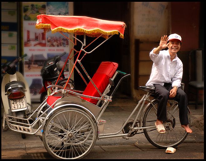 Hanoi Walking Street Food Tour & Cyclo Ride - Spring rolls, pillow cakes, and bún chả