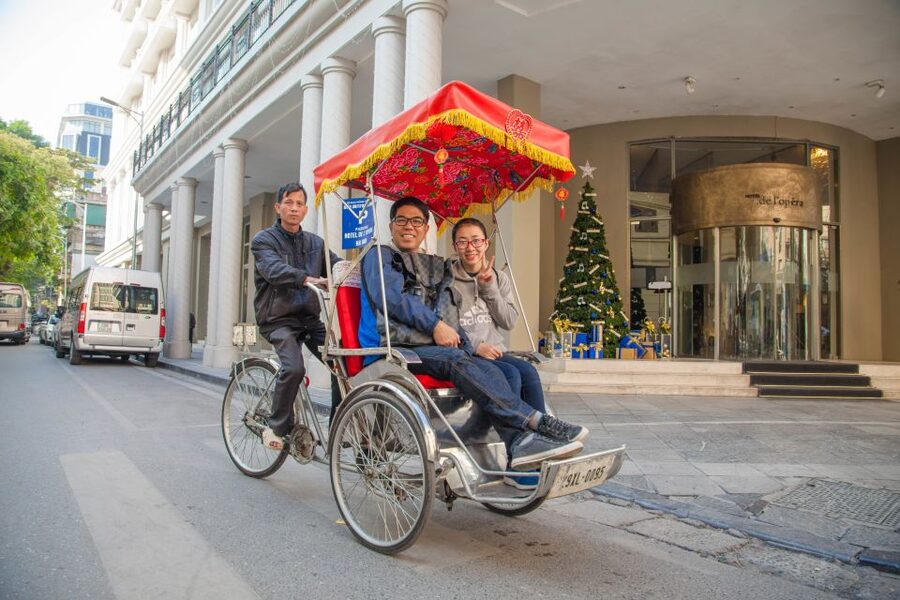 Hanoi Walking Street Food Tour & Cyclo Ride - The 40-minute cyclo through the Old Quarter