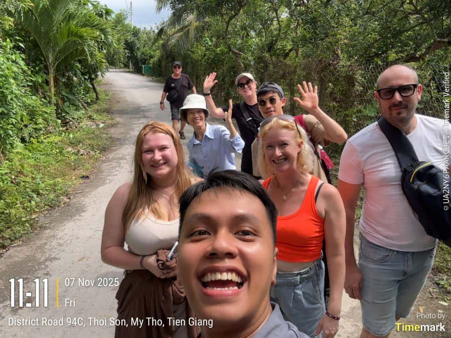 HCM: Authentic Mekong Delta - Boat, TukTuk, Khot Cake Making - Lunch in Tien Giang Province