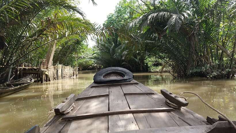 HCM: Mekong Delta Islands Boat & Tuk-Tuk Tour with Tastings - Crossing the Mekong and seeing four islands