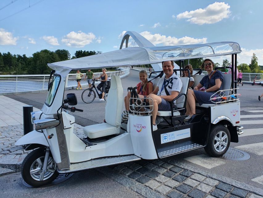Helsinki City: 2.5-Hour City Tour with Electric TukTuk - Starting with Helsinki’s coastline and Kaivopuisto Park
