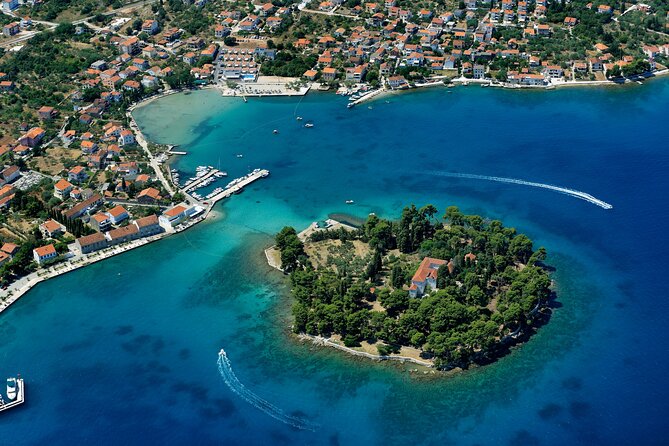 Hidden Gems of Zadar Eco tuk tuk Tour - Trznica Zadar, a practical market stop