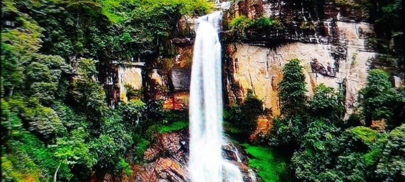High-Grown Tea & Waterfall Wonders of Nuwara Eliya by tuktuk - The best parts of this Nuwara Eliya tuk-tuk trip