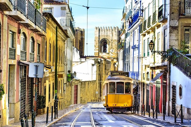 Historic Lisbon Tuk Tuk Tour - Why a tuk tuk works well in Lisbon
