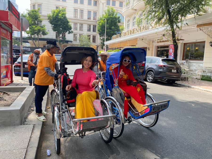 Ho Chi Minh: Authentic Market Cyclo Tour without Tour guide - Morning or afternoon: choosing your departure