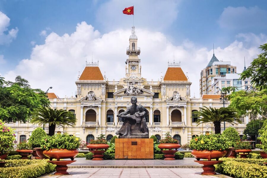 Ho Chi Minh City Cyclo Tour with English Speaking Guide - Key points at a glance