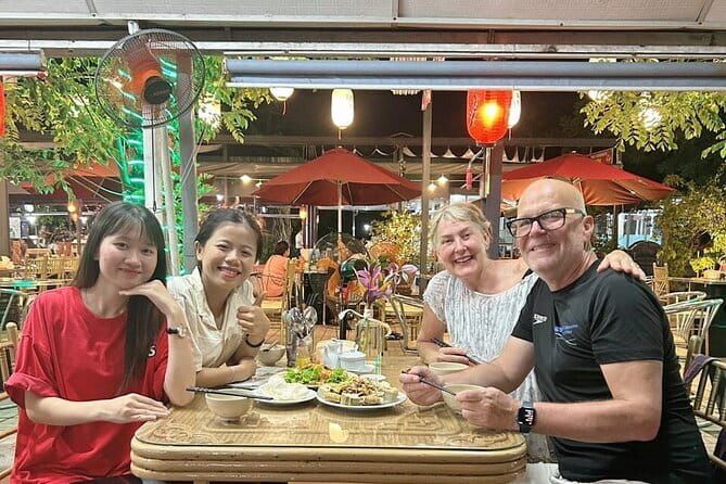 Hue Night Tour: Cyclo, Street Food & Folk Music on Perfume River - Starting at 6 pm with Hue food