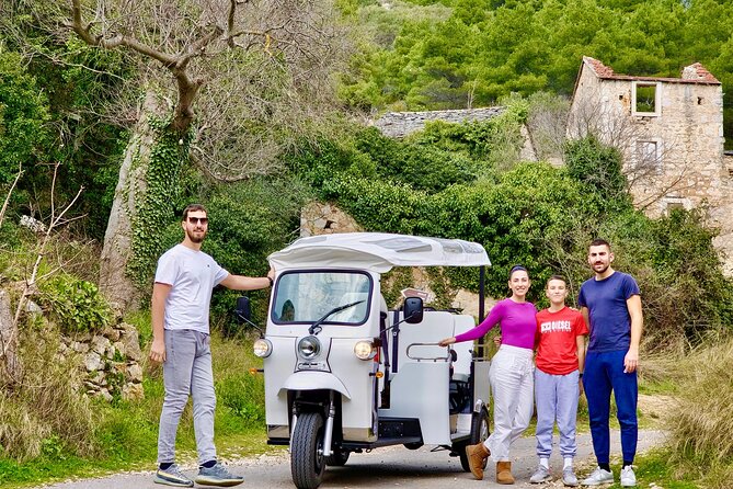 Hvar Adventure Tour: Explore with a 4-6 Seater eTuk Tuk Rickshaw! - Fortica Fortress and the final view over Hvar Town