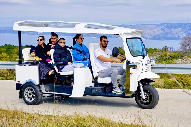 Hvar Adventure Tour: Explore with a 4-6 Seater eTuk Tuk Rickshaw! - Malo Grablje, a village left to the elements