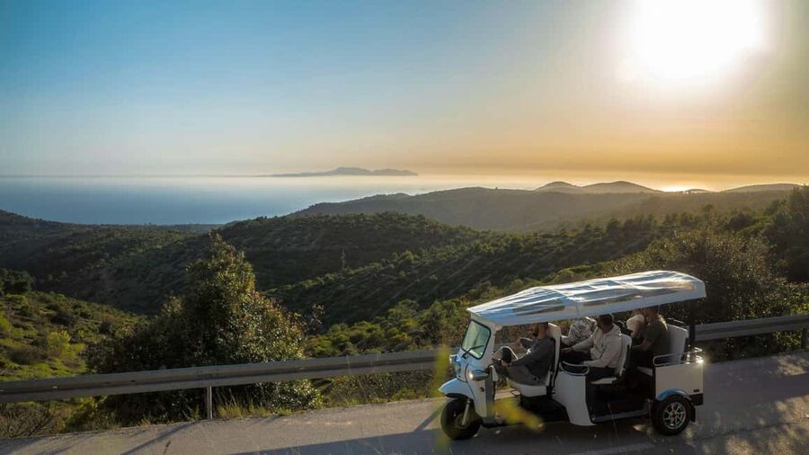 Hvar Island: eTuk Tuk Adventure Tour with a Guide - Why the electric tuk-tuk works well on Hvar