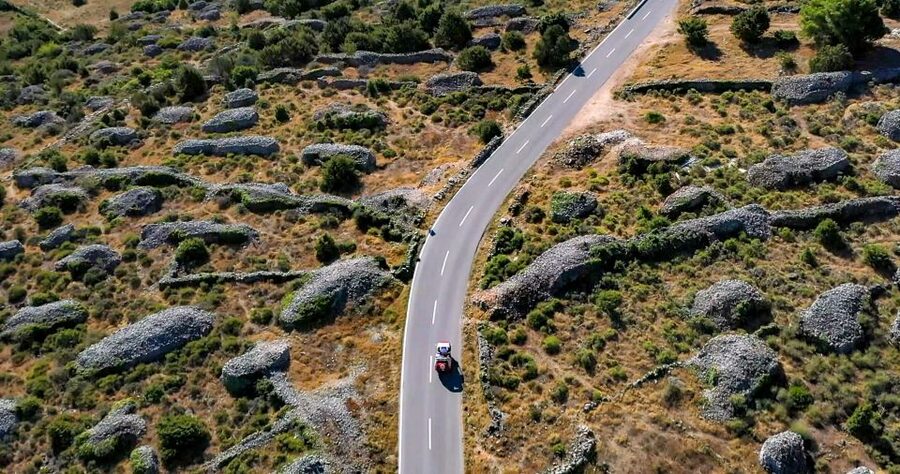 Hvar: Tuk Tuk island tour - Why this tuk tuk tour reaches the Hvar you might miss