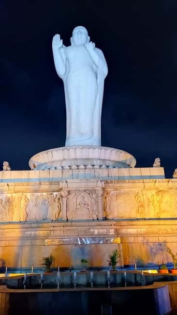 Hyderabad: Private Tuk-Tuk City Tour - St. Joseph’s Cathedral adds a different voice