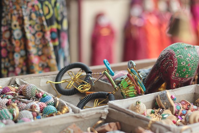 Jaipur: Discover Pink City on TukTuk (Guided Tour & Food Tasting) - Birla Mandir: marble, faith, and a slower conversation
