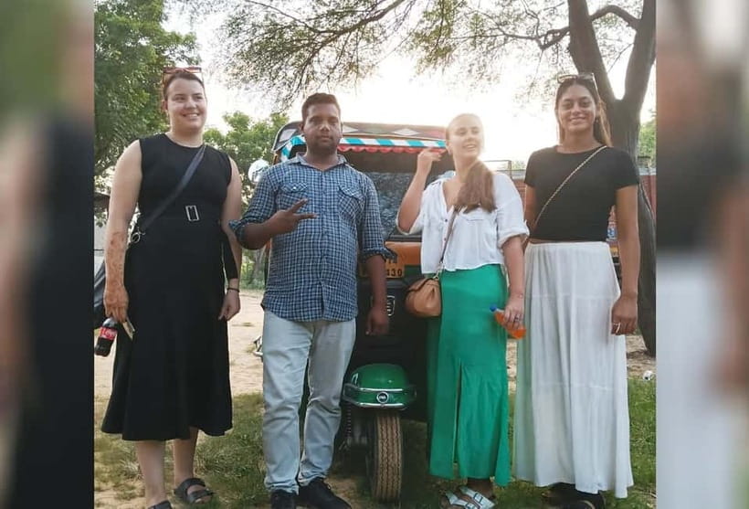 Jaipur: Full-Day Tuk-Tuk Sightseeing Tour with Monkey Temple - City Palace and Jantar Mantar in the heart of Jaipur