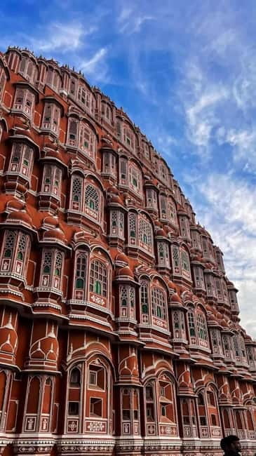 Jaipur : Full Day Tuk Tuk Tour - City Palace connects present Jaipur with its royal past