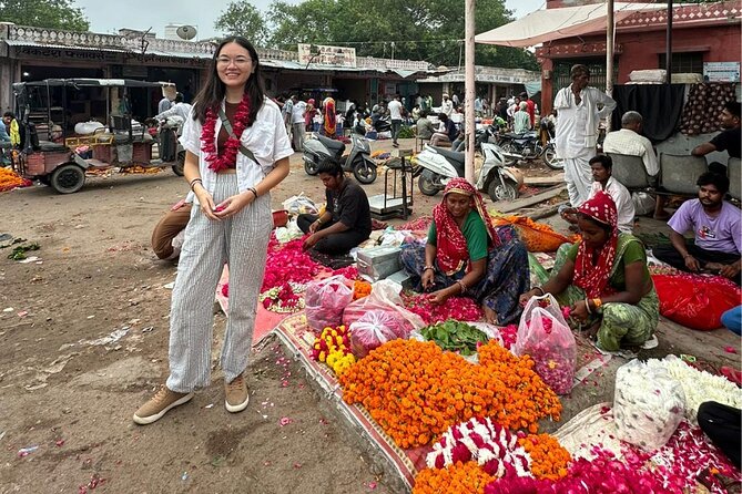 Jaipur Half-Day Heritage Tour by Women-Driven E-Rickshaw - Why this Jaipur tour feels different