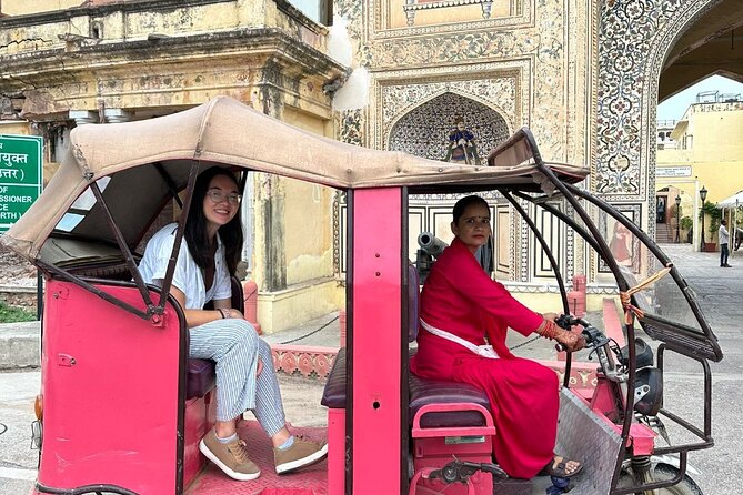 Jaipur Half-Day Heritage Tour by Women-Driven E-Rickshaw - Jantar Mantar rewards curious visitors