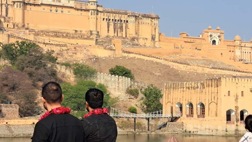 Jaipur Half Day Tour By Tuk Tuk With Local Chaiwala - Shri Jagat Shiromani Ji Temple: a quieter pause