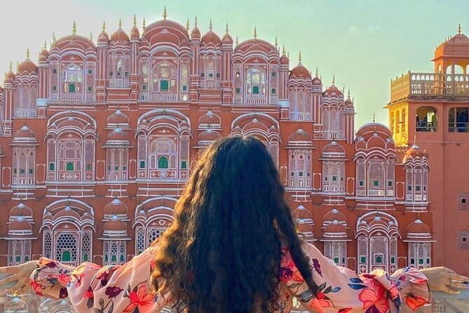 Jaipur Half-Day Tour with Flower Market by Tuk-Tuk or Car - Hawa Mahal: Jaipur’s famous first photograph
