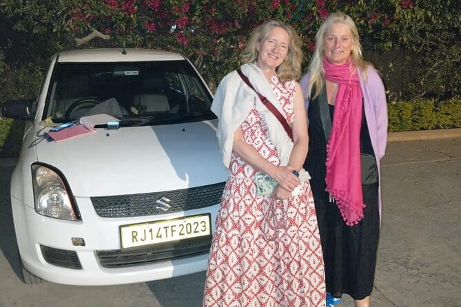 Jaipur Pink City Tour by Car or Tuk-Tuk - Lunch and the Pink City bring you into daily life