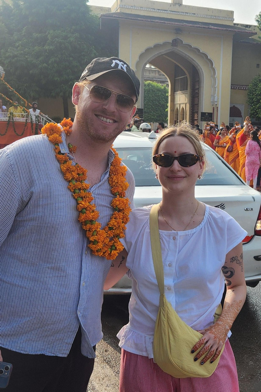 Jaipur Private City Tour with a Women-Driven E-Rickshaw Ride - Amber Fort and the best views of the day