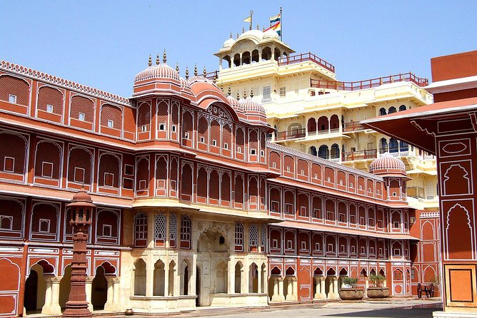 Jaipur: Private Day Trip by Tuk-Tuk & Guide with Pick-Up & Drop - Starting at Amber Fort around 8 a.m.