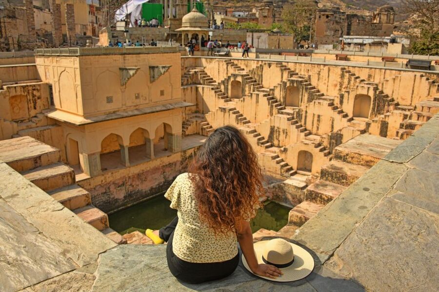 Jaipur: Private Full-Day City Tour by Tuk-Tuk or Car - Jal Mahal and the road back to the old city