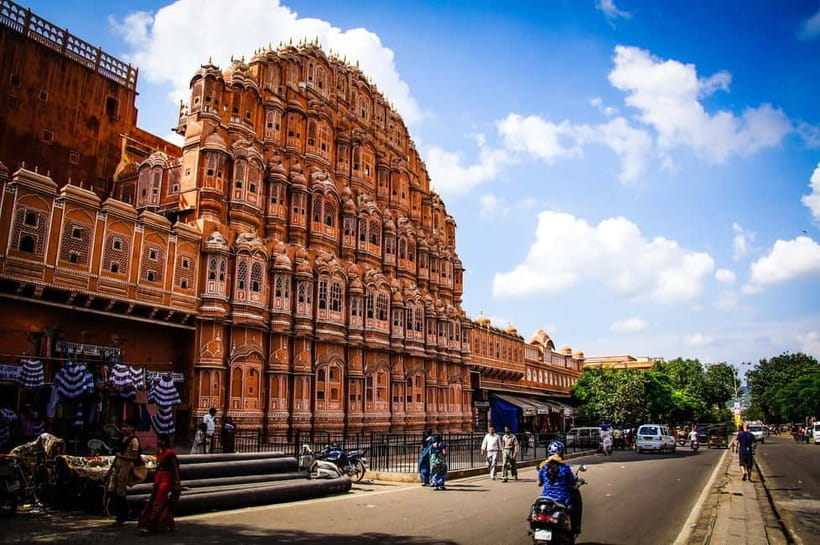 Jaipur: Private Full-Day City Tour by Tuk-Tuk or Car - The flower market before breakfast