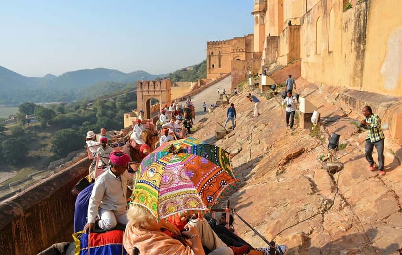 Jaipur: Private Full-Day City Tour By Tuk-Tuk with Pick-Up - Starting at Hawa Mahal at 8:30 AM