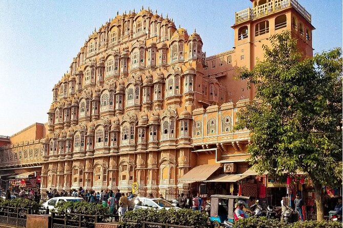 Jaipur Private Full-Day Sightseeing Tour by Tuk-Tuk with Pickup - Albert Hall Museum and the final cultural layer