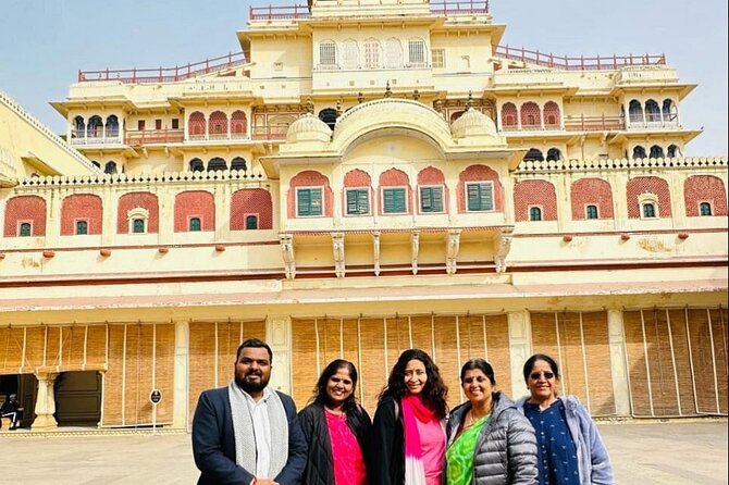 Jaipur Rickshaw Tour Jantar Mantar City Palace - City Palace: Jaipur’s royal center