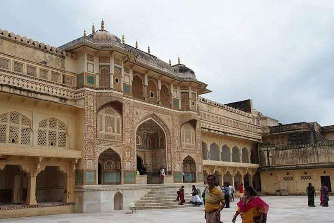 Jaipur Sightseeing Tuk-Tuk Tour - Royal Gaitor and the quiet side of Jaipur