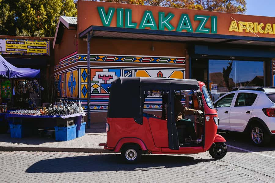 Johannesburg: Soweto Tour by Tuk Tuk - Hector Pieterson Museum and the 1976 uprising