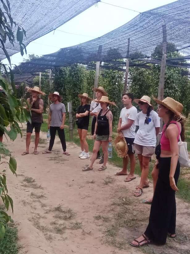 Kampot: Tuk Tuk Trip to Pepper Farm, Kep, Crab Market & More - Secret Lake and Brateak Krola