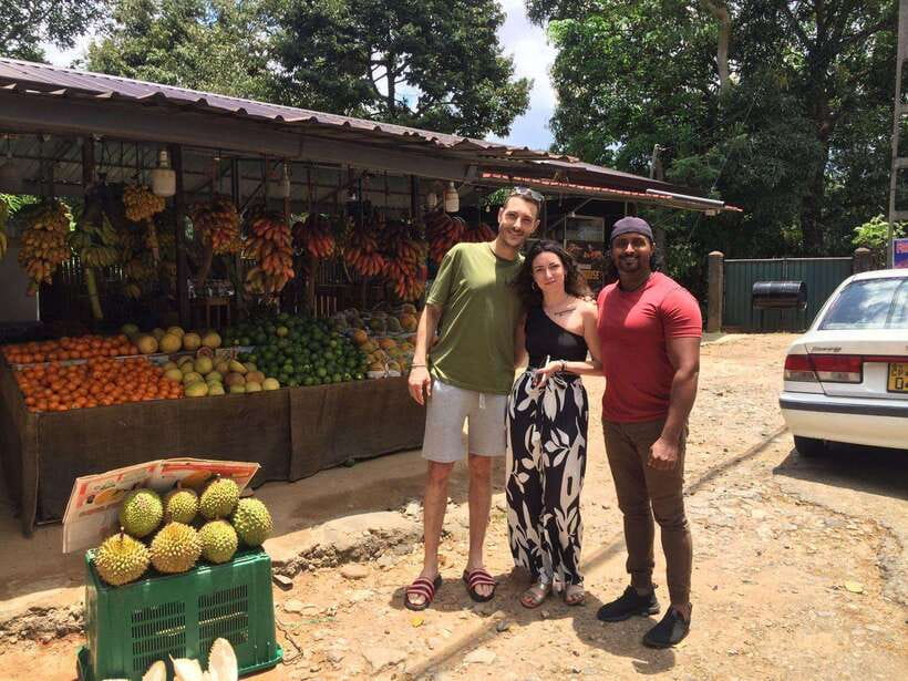 Kandy: All-day Ambuluwawa and Kandy City Tour by Tuk-Tuk - Giragama tea plantation and factory