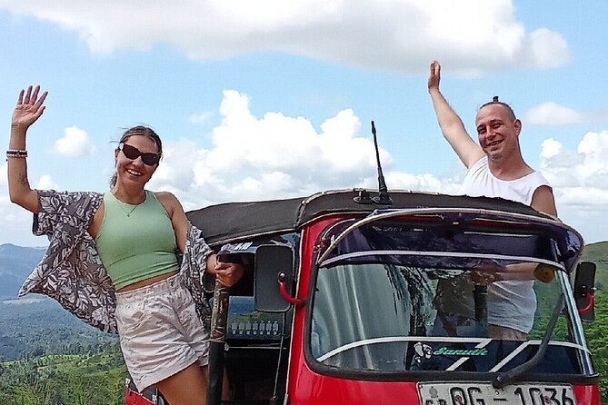 Kandy City Tour by Tuk Tuk with sana - Sri Lanka’s gem trade at the Natural Gems and Gemmological Museum