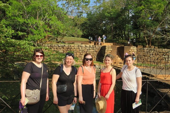 Kandy City Tour By Tuk Tuk - Bahirawakanda Temple and Nelligala Temple