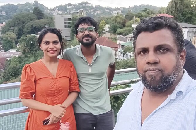 Kandy City Tour with Tuk-Tuk Private Experience - Watching tea production at Embilmeegama