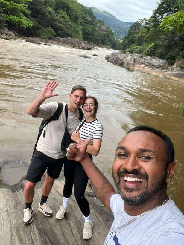 Kandy Private Guided City Tour by Tuk Tuk - Lunch, restaurants, and advice beyond the tour